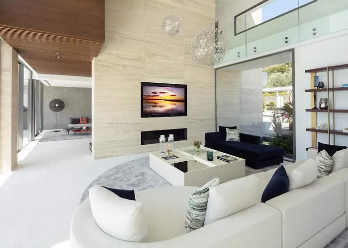 Azure Soul Hideaway Вілла Марбелья